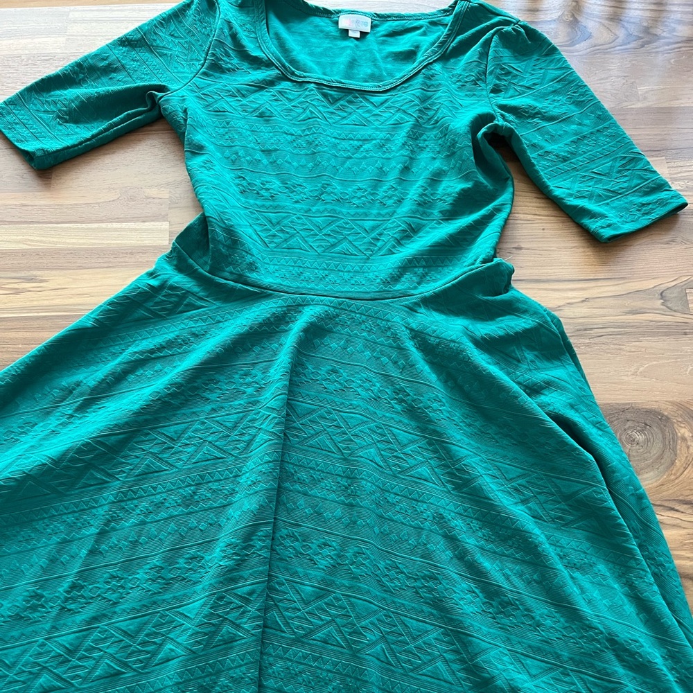 Green LuLaRoe Nicole dress